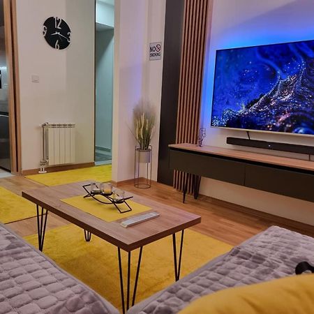 Exclusive & Modern Apartment سكوبجي المظهر الخارجي الصورة