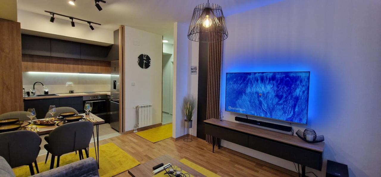 Exclusive & Modern Apartment سكوبجي المظهر الخارجي الصورة